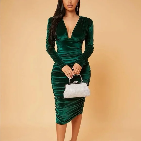 deep green bodycon dress Bodycon Off the Shoulder Dark Green Short Homecoming Dress VK23090807 –  Vickidress main image 0
